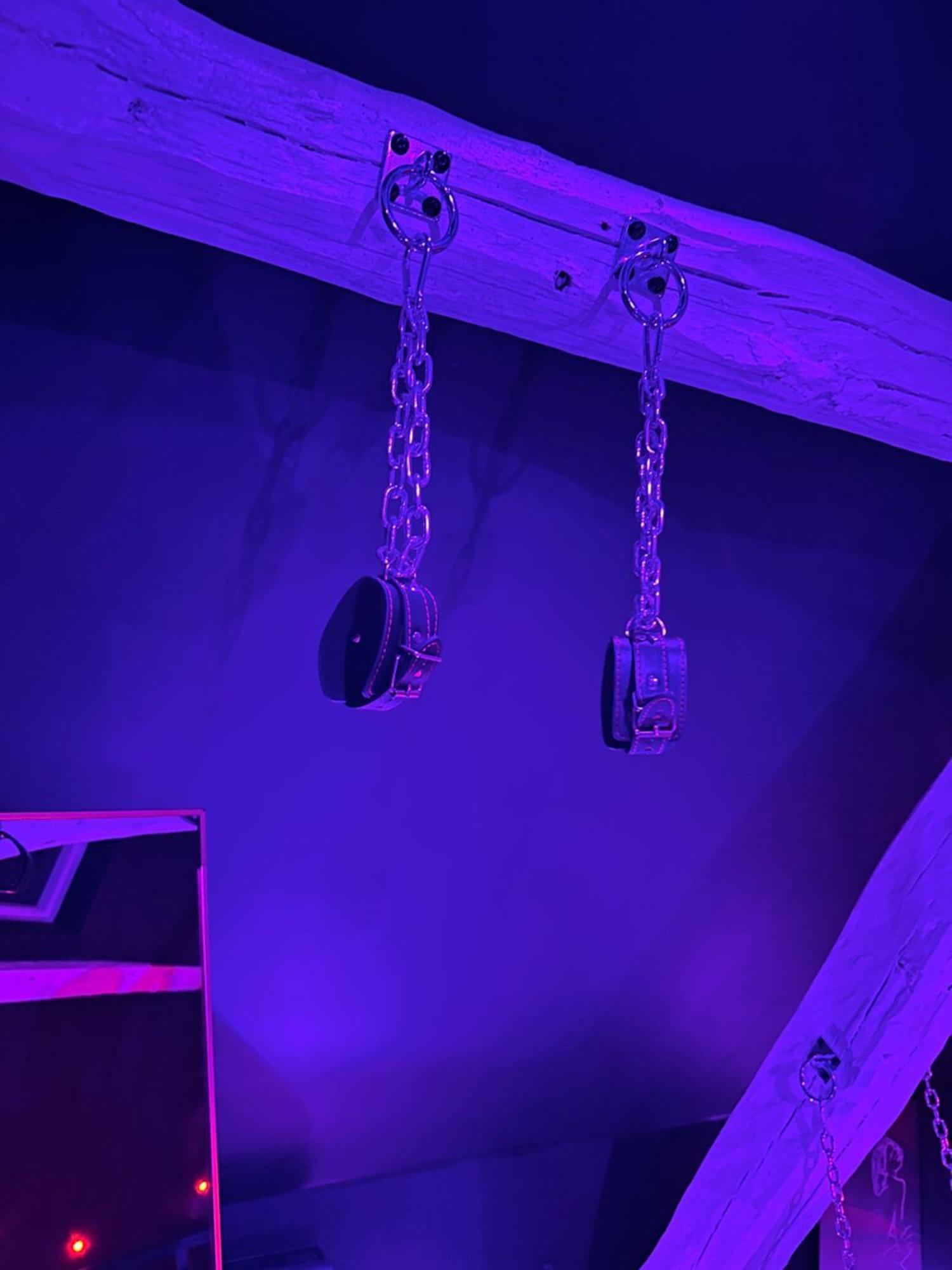 Loveroom De Luxe - Theme 50 Nuances De Grey Maison Privative Spa Insolite Douchy-les-Mines Luaran gambar